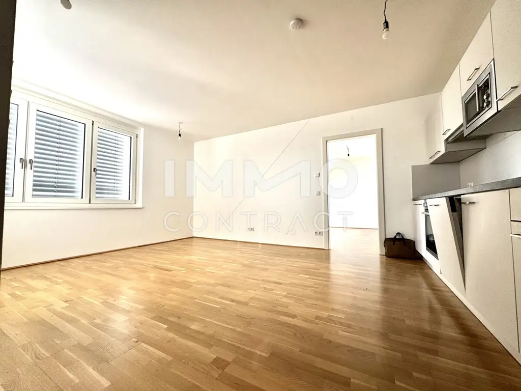 Sonnige 2-Zimmer-Dachgeschosswohnung mit riesiger Terrasse und perfekter Raumausnutzung