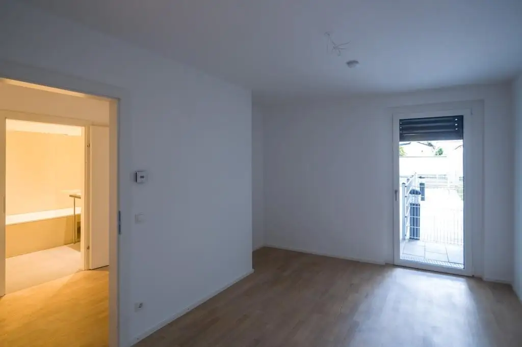 Moderne 3-Zimmer-Wohnung mit 15m² Terrasse zum Innenhof + AB JÄNNER 2026!!