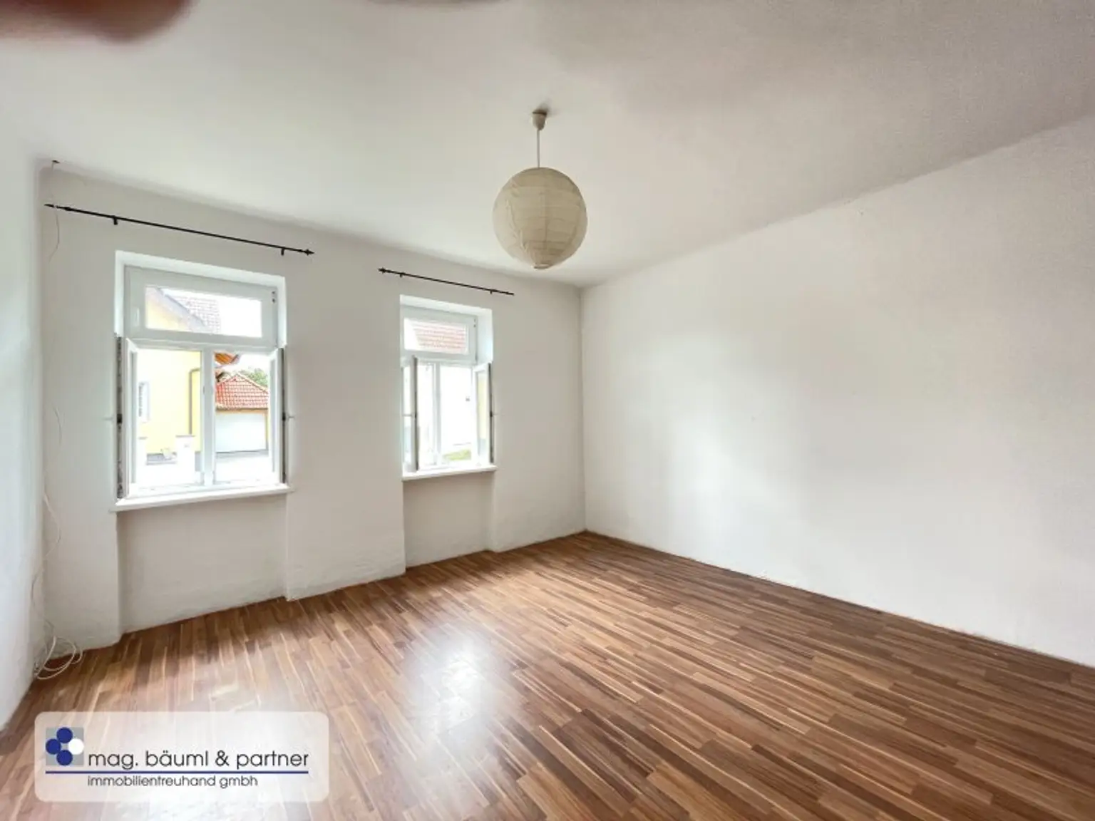 Familienhaus - ausbaufähig, mit grossem Garten und als Team zu bewohnen