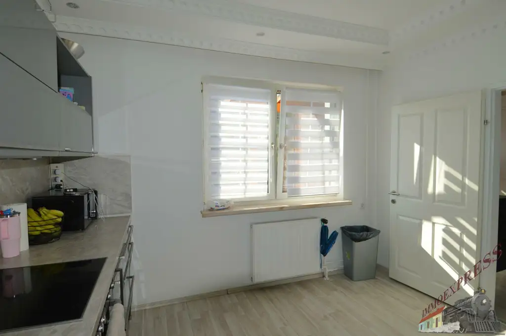 Einfamilienhaus in ruhiger Siedlungslage mit schönem Garten und Solaranlage
