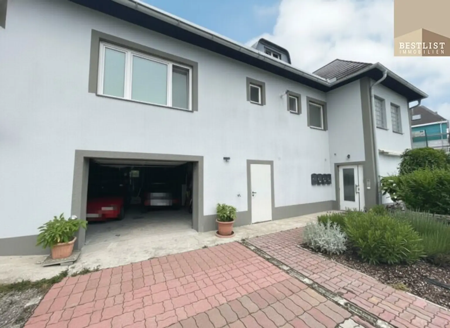 Terrassenwohnung - 3 Schlafzimmer  Geräumig, Günstig Selten