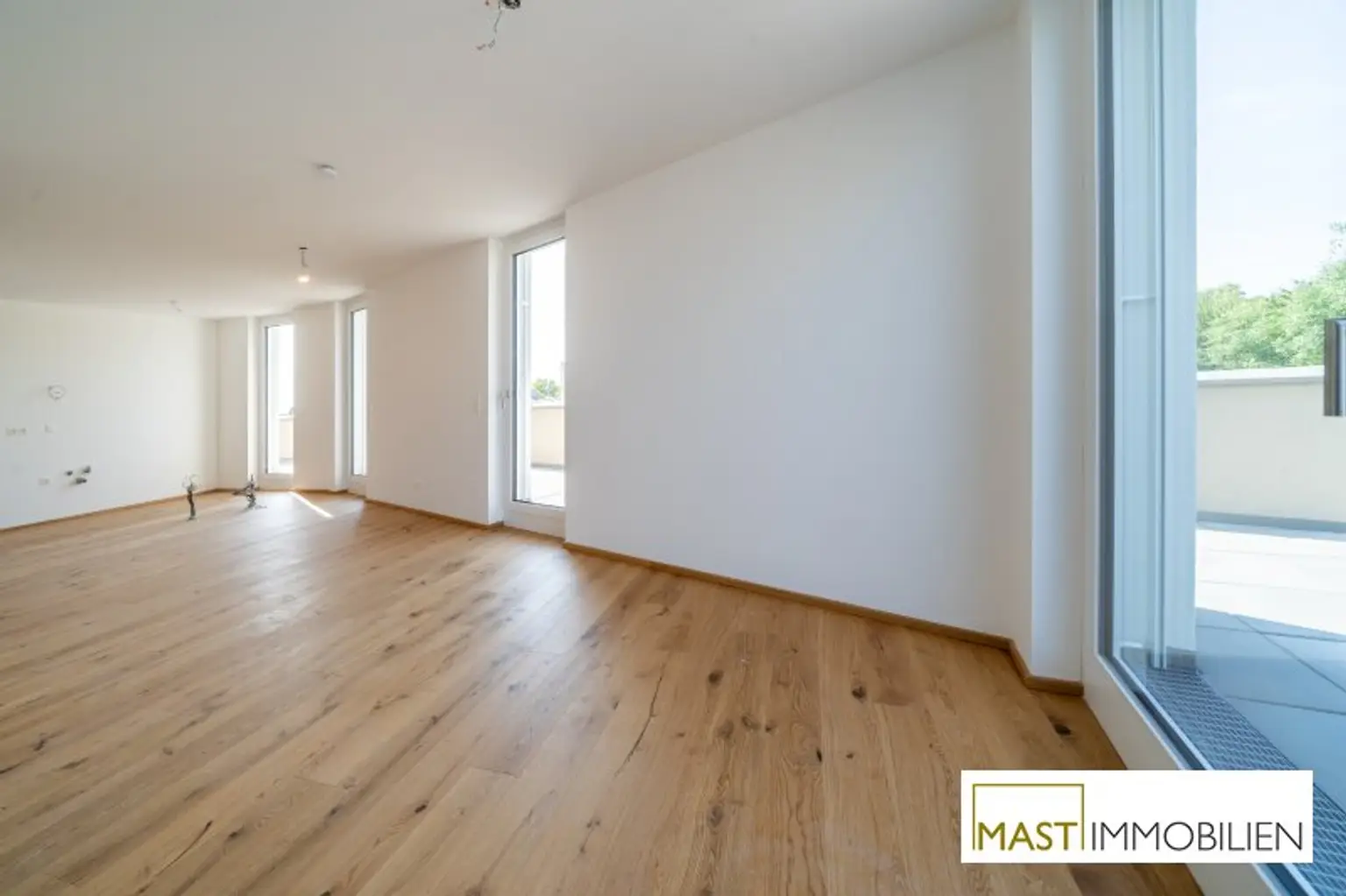 *Sommer 2025* Provisionsfreie 3-Zimmer Wohnung mit unglaublicher Terrasse und Dachterrasse!