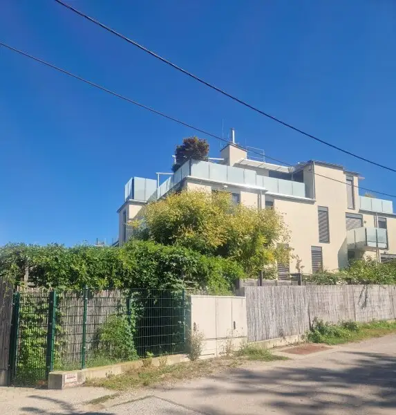 Wohntraum am Bisamberg mit Terrasse und Balkon!