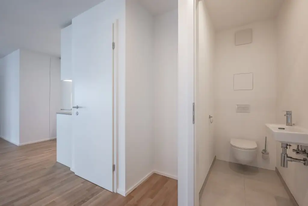 ++MOLLARD 50++ Exclusive 3-room apartment right in the heart of the city (3/3)