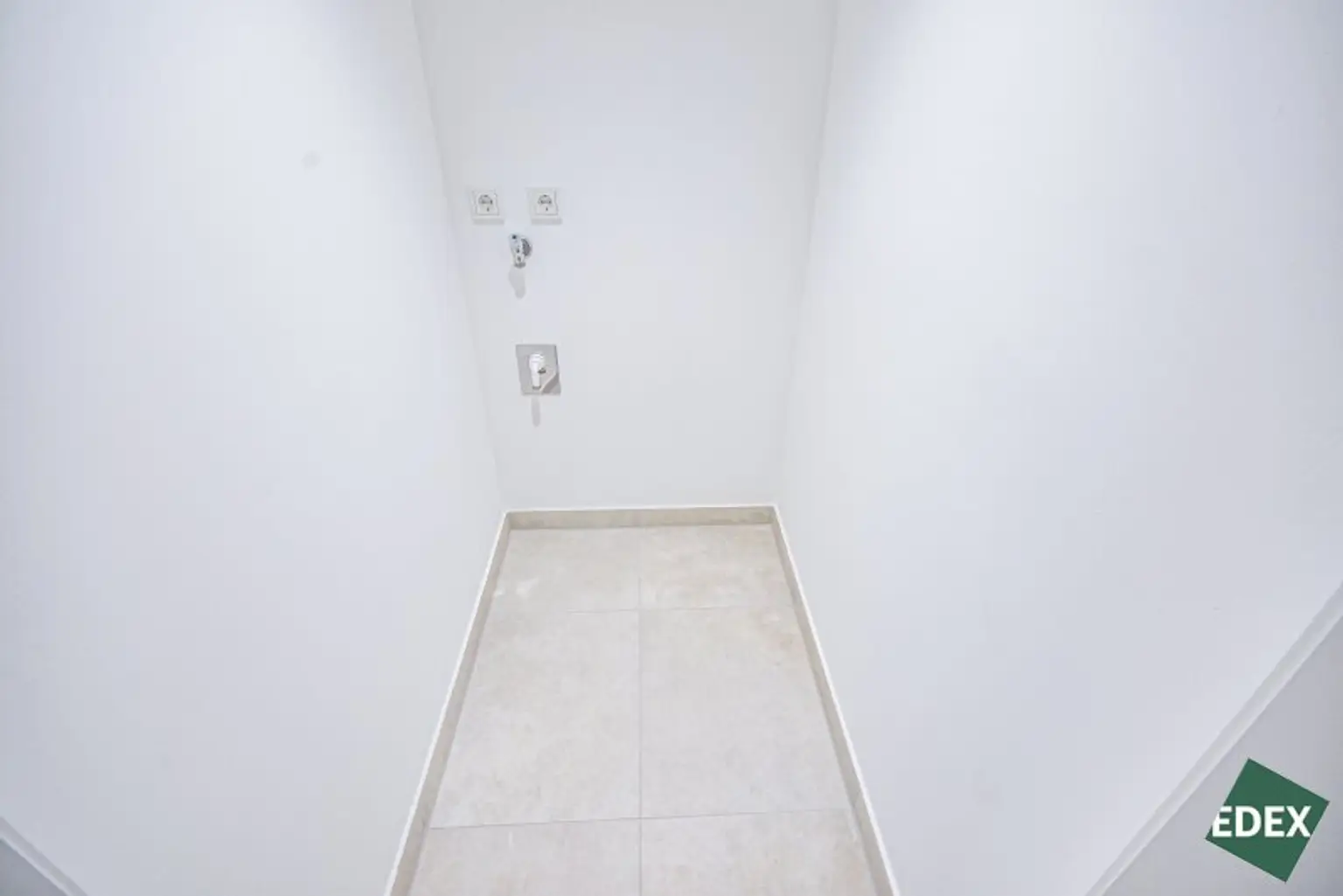 Moderner 3-Zimmer-Erstbezug mit Balkon in 1180 Wien