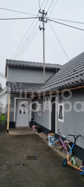 Preisreduktion!!! Traumhaftes Wohnen in Altenwörth: Geräumiges Haus mit Garten, Carport und Sommerküche! Preisreduktion!!!
