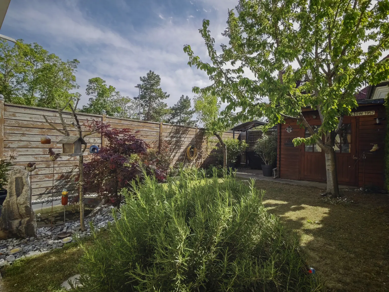 Stilvolles Eckreihenhaus mit Garten-Idylle in Tribuswinkel