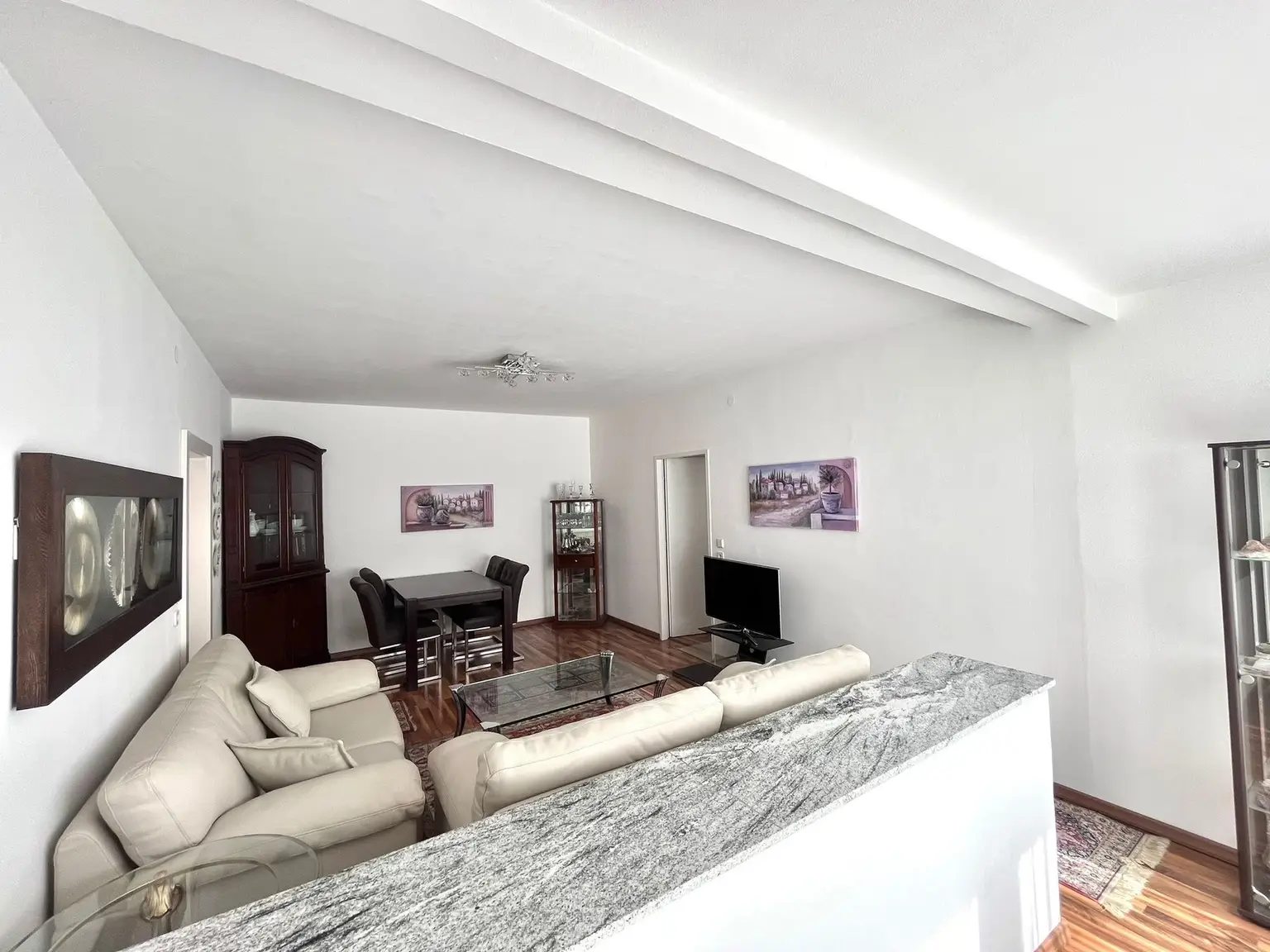 Gemütliche 3-Zimmer-Wohnung mit verbauter Loggia