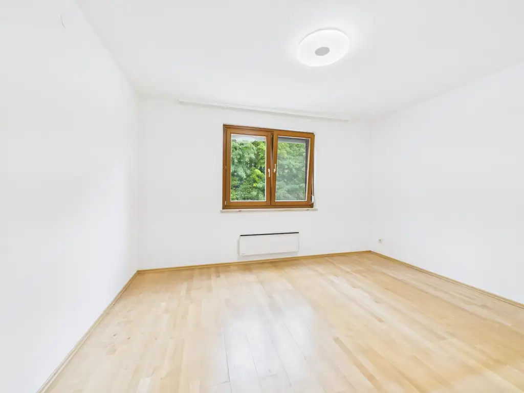 Zentrumsnahe Mietwohnung mit großer Terrasse