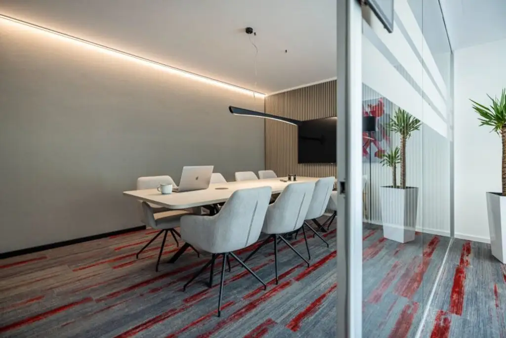 Moderne Bürohaus bzw. Praxisgemeinschaft mit Topausstattung auf Eigengrund