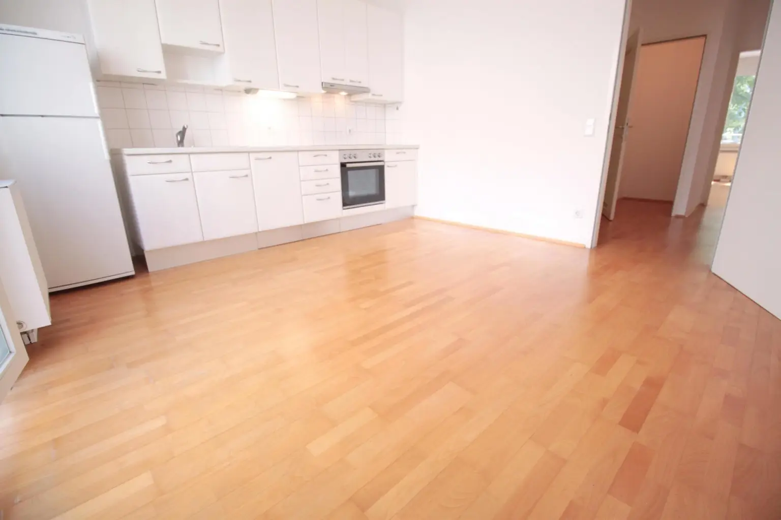 Küche mit Essbereich