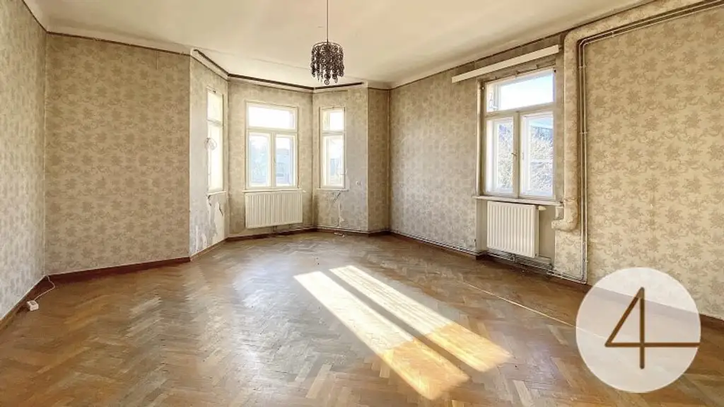 TOP-Lage nähe Stadtzentrum! Sommeraktion! Sanierungsbedürftig mit Ausbaupotential! Studie für 4 Wohneinheiten mit DG-Ausbau vorhanden!