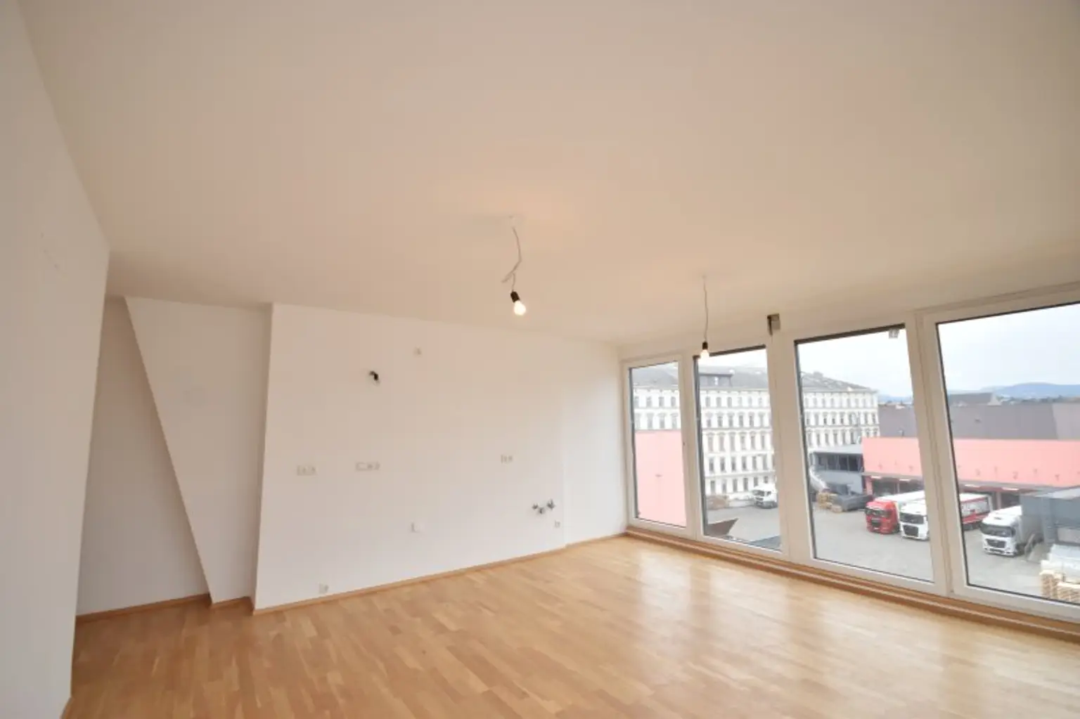 Ansicht - Wohnen über den Dächern von Wien – Helle Maisonette mit großer Dachterrasse Kauf 17. Bezirk Wien