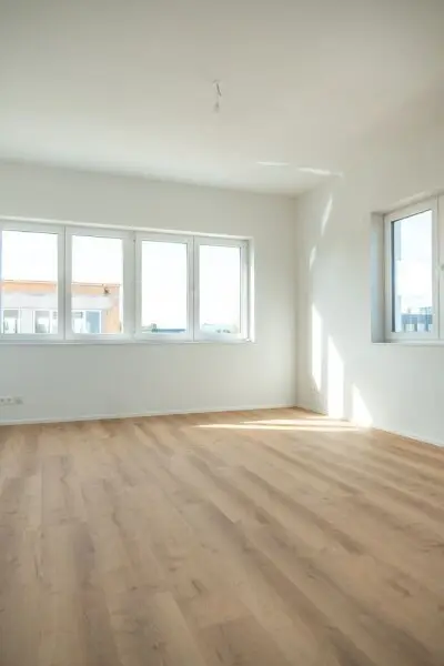 1A Gewerbebetrieb mit Halle und Büroräumen: Erstbezug mit Top-Ausstattung!