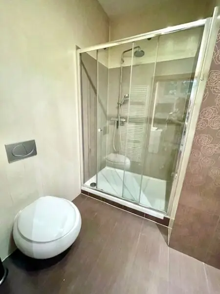 WOHNEN im 7-ten HIMMEL - INNENSTÄDTISCHE EigentumsWohnung - ELEGANTE Klassische Wiener-Altbau-Wohnung mit 2-Zimmern in Top Lage am SPITTELBERG - DURCHHAUS!
