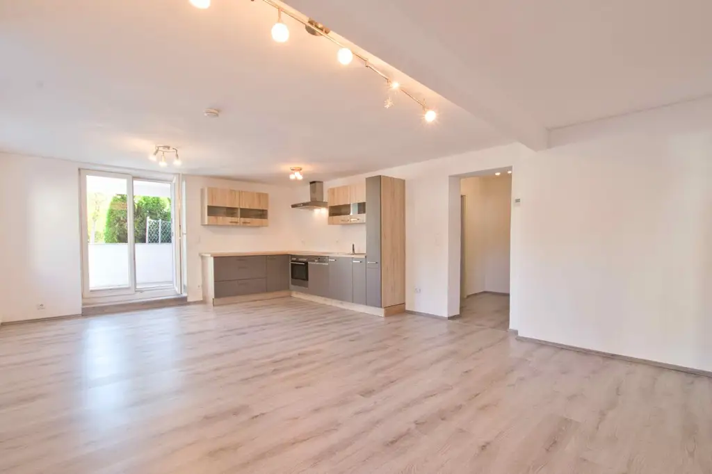 Charmante 2-Zimmer-Wohnung in Vöcklamarkt!