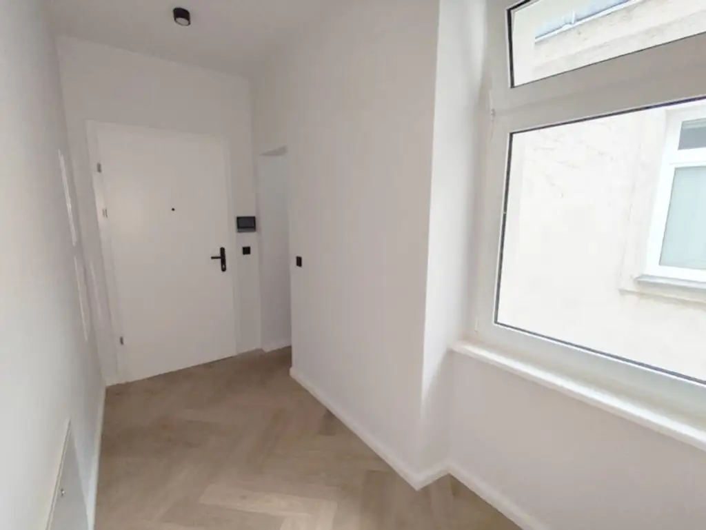 Krongasse! 3-Zimmer Altbau-Erstbezug in liebevoll saniertem Altbauhaus - Top13