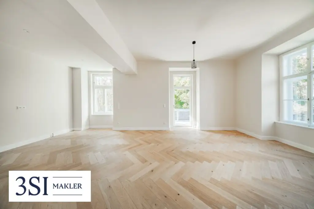 Wohnen beim Schloss Belvedere: Klimatisierter Erstbezug im Stilaltbau mit 2 Balkonen!