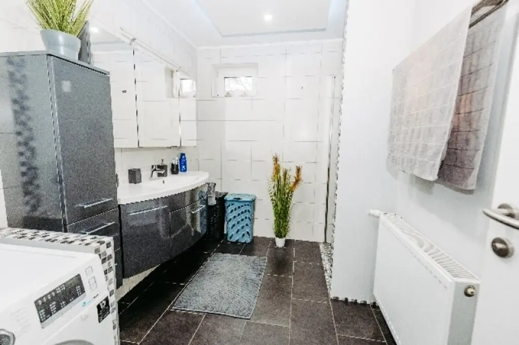 Verlieben sie sich in diese  generalsanierte Immobilie