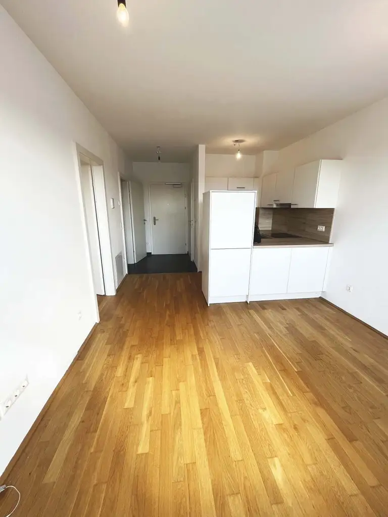 Moderne 2-Zimmer-Wohnung mit Balkon, hochwertige Ausstattung