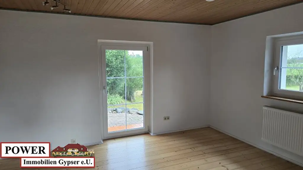 Einfamilienhaus in Waldrandlage / großes Grundstück - Ihr neues Zuhause !