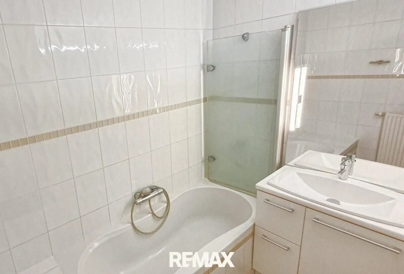 8 Badezimmer ETW 1220