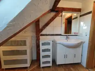 Badezimmer im Dachgeschoss