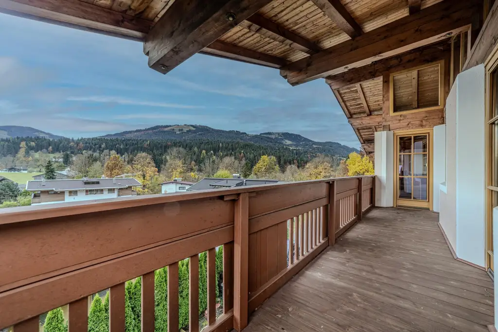 Wunderschöne Penthousewohnung mit imposantem Kaiserblick in Toplage