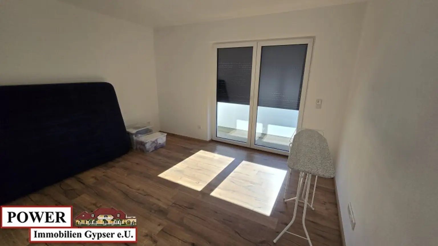 sofort zu beziehen ! Großzügiges, gemütliches Top Ausgestattetes Eckreihenhaus