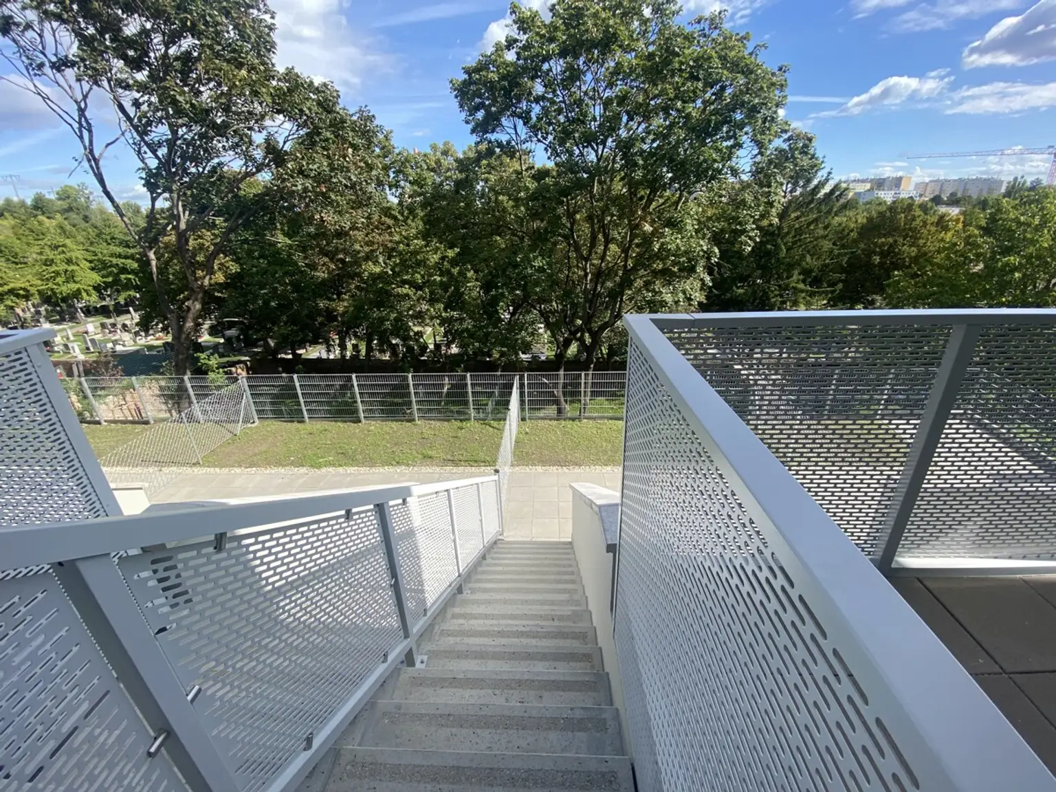 =LAURENZ= Gartenwohnung  3 Zimmer Wohnung mit Weitblick! ERSTBEZUG U3