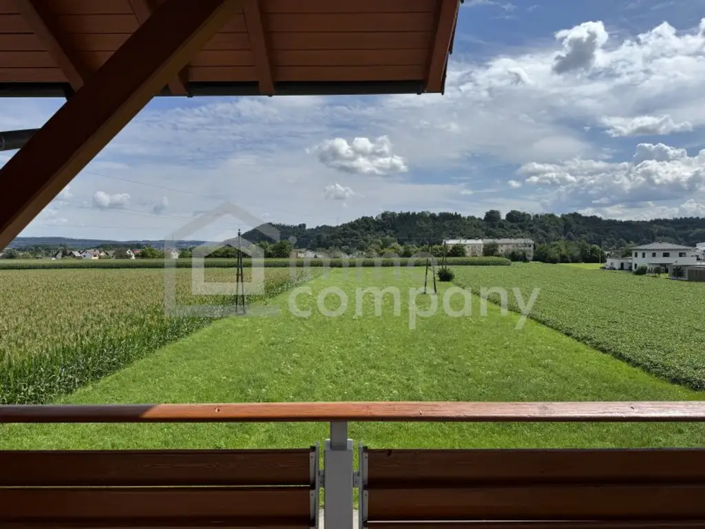 Wohnhaus Timelkam mit Gartenhaus, Pool, Sauna und Homeoffice, top gepflegt!