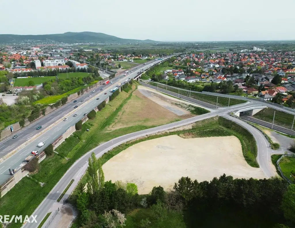 Perfekte Lage, nur ca. 800 Meter zum Autobahnanschluss A2 Kottingbrunn