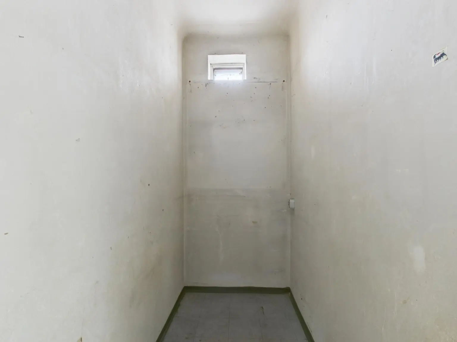 CAM04191G0-PR0081-STILL002