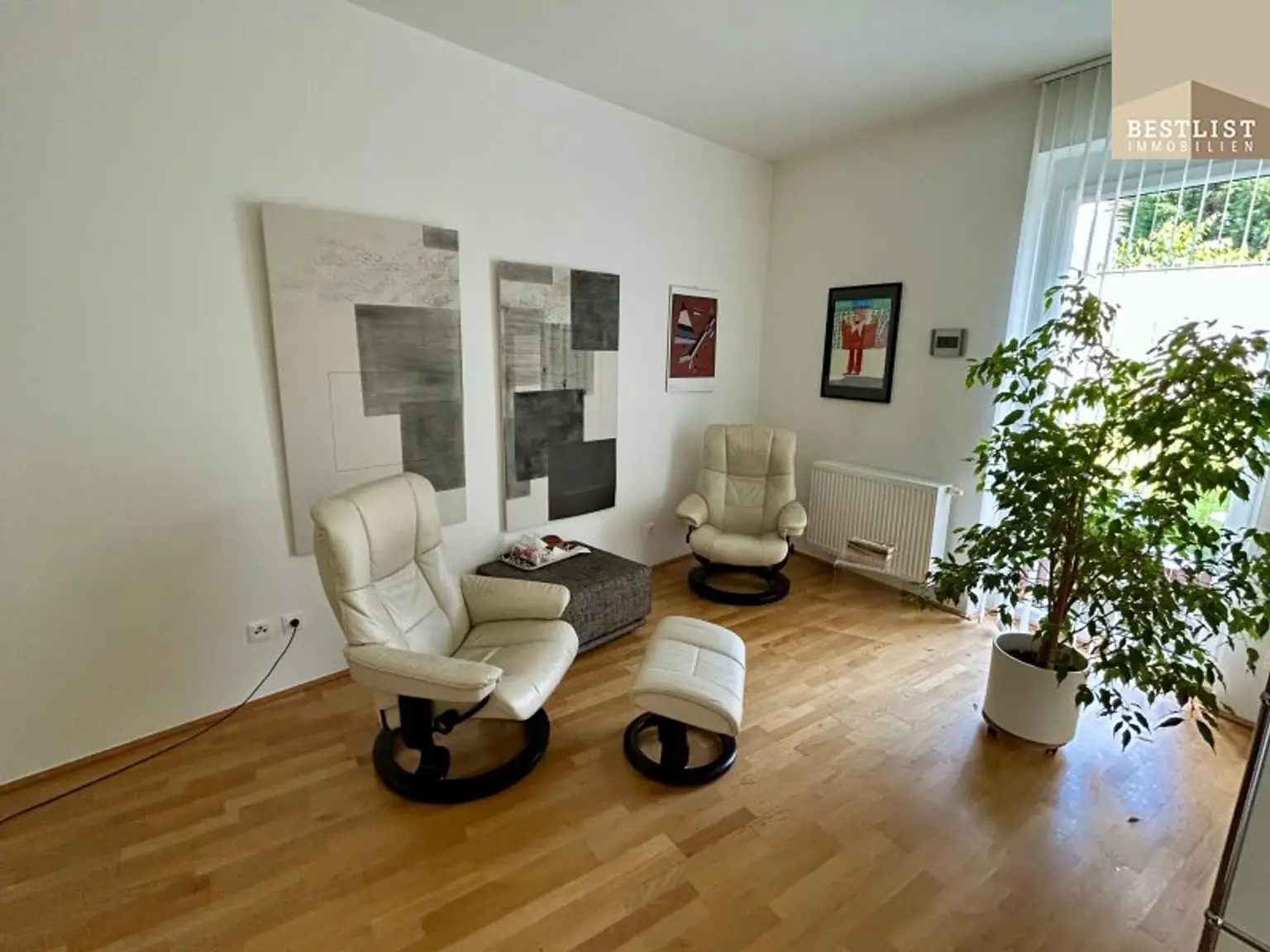 Top-Ordination in Baden für bis zu 3 Ärzte