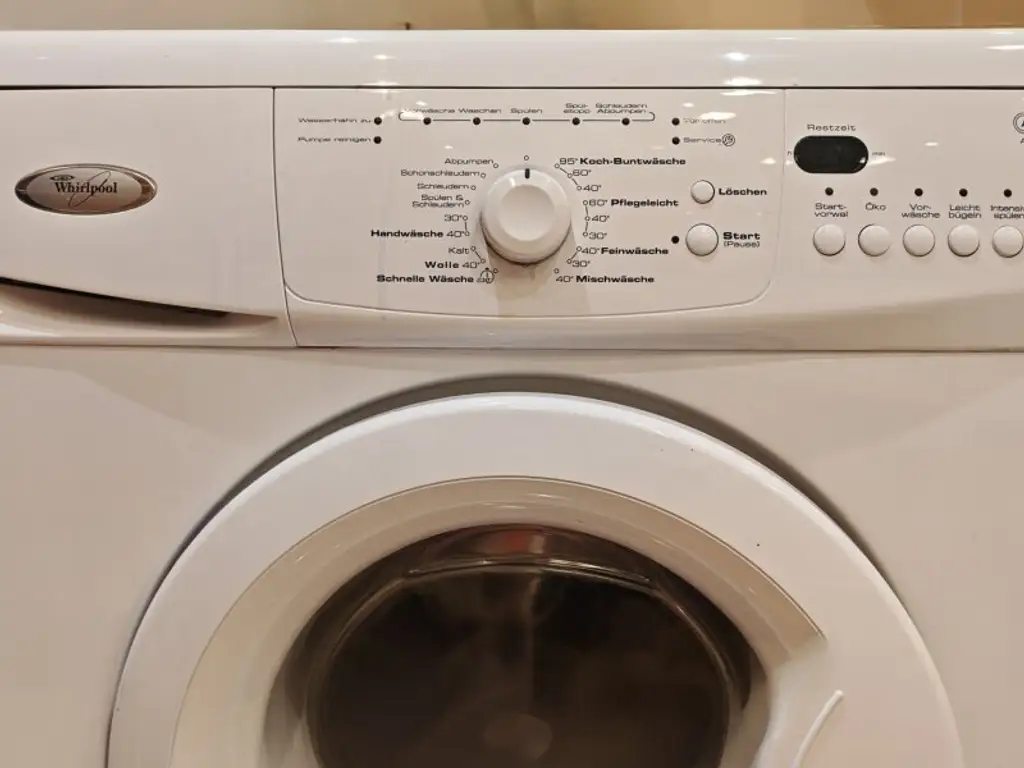 In absoluter Ruhelage bei der alten Donau, komplett möbliert