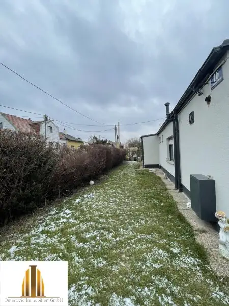 1220. Wohnen wie im Urlaub Haus mit 3 Zimmer und 300m2 Garten