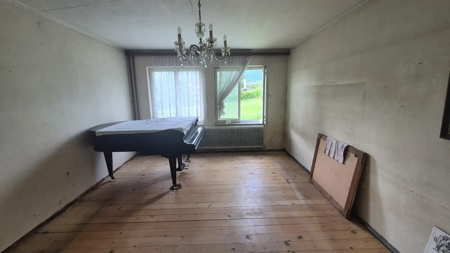 Bad Aussee: 200m² Haus zum Renovieren in Bestlage