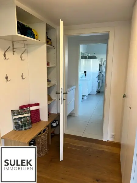 Attersee am Attersee: 2,5 Zimmer-Gartenwohnung mit Pool & Golfplatznähe – 250m zum Attersee | Jahresmiete