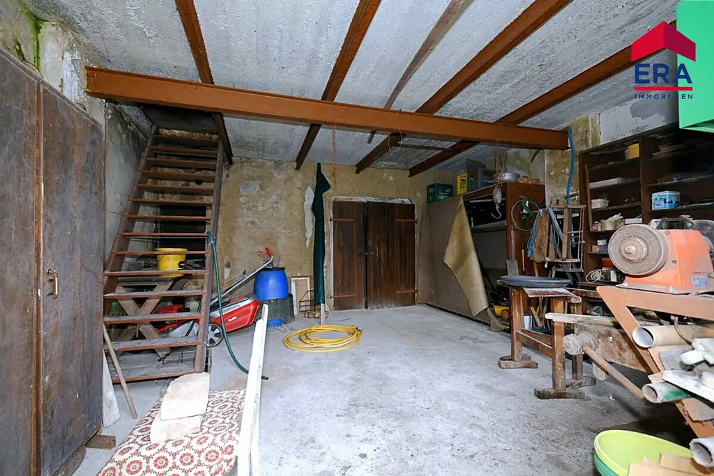 Absolut gut gelegener uneinsehbarer Bauernhof!