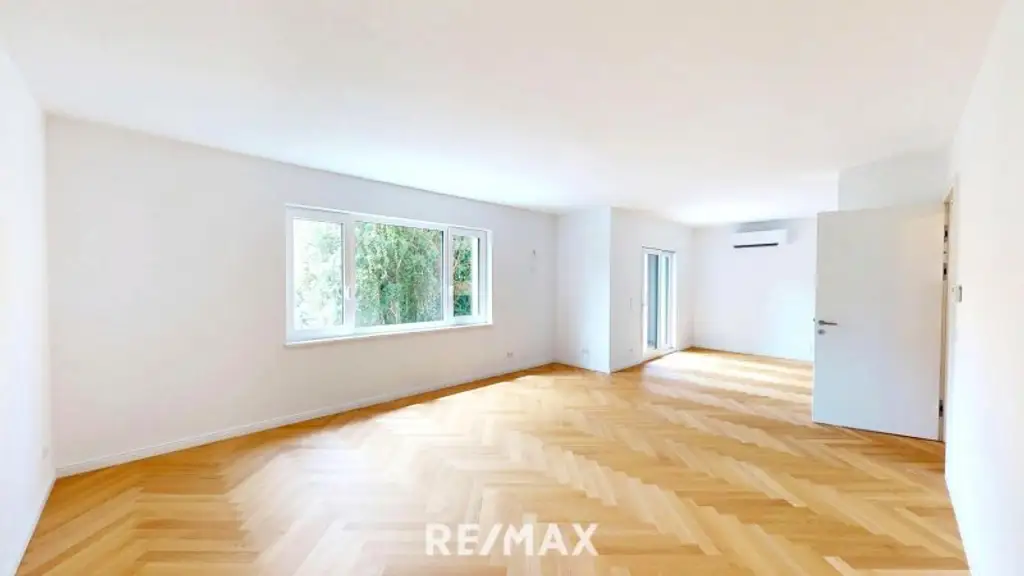 ETWAS GANZ BESONDERES Neuwertige Villa in Grün und Ruhelage mit gepflegtem Garten in privilegierter Lage Wien 1210