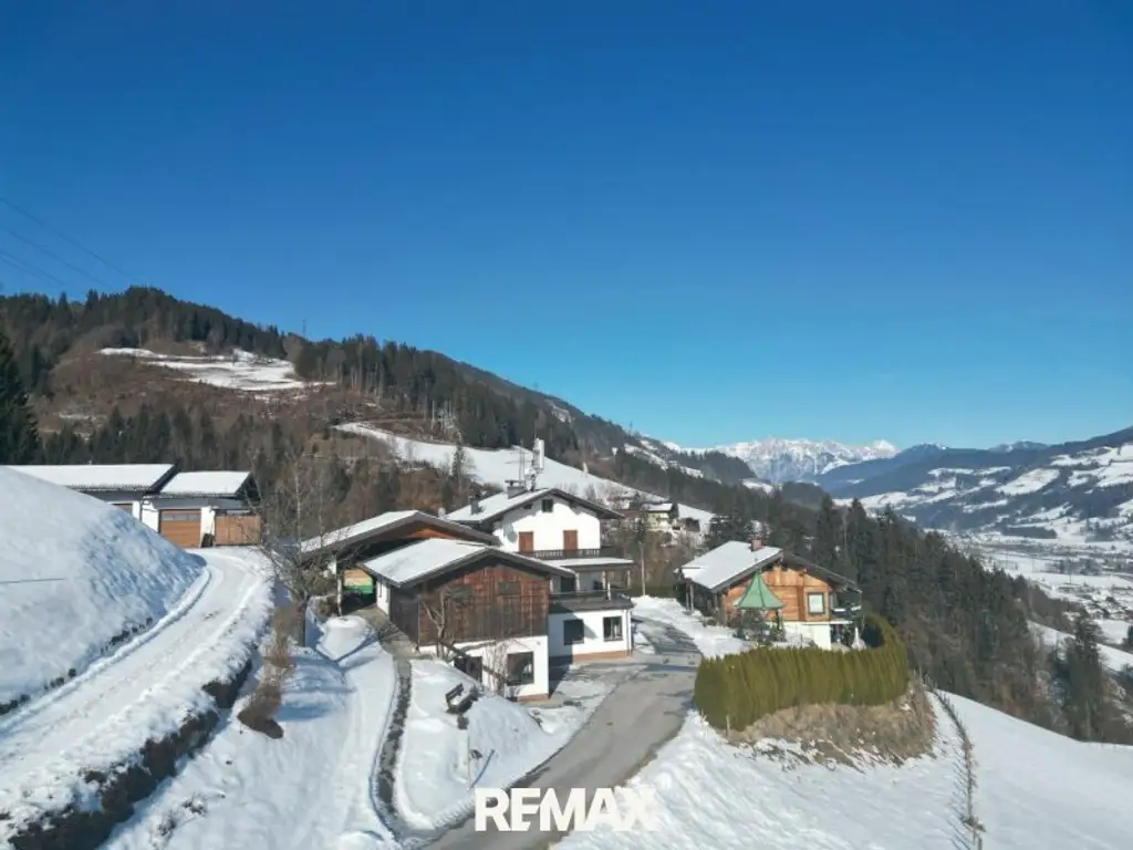 "Landwirtschaft mit Tischlerei in St. Johann im Pongau"