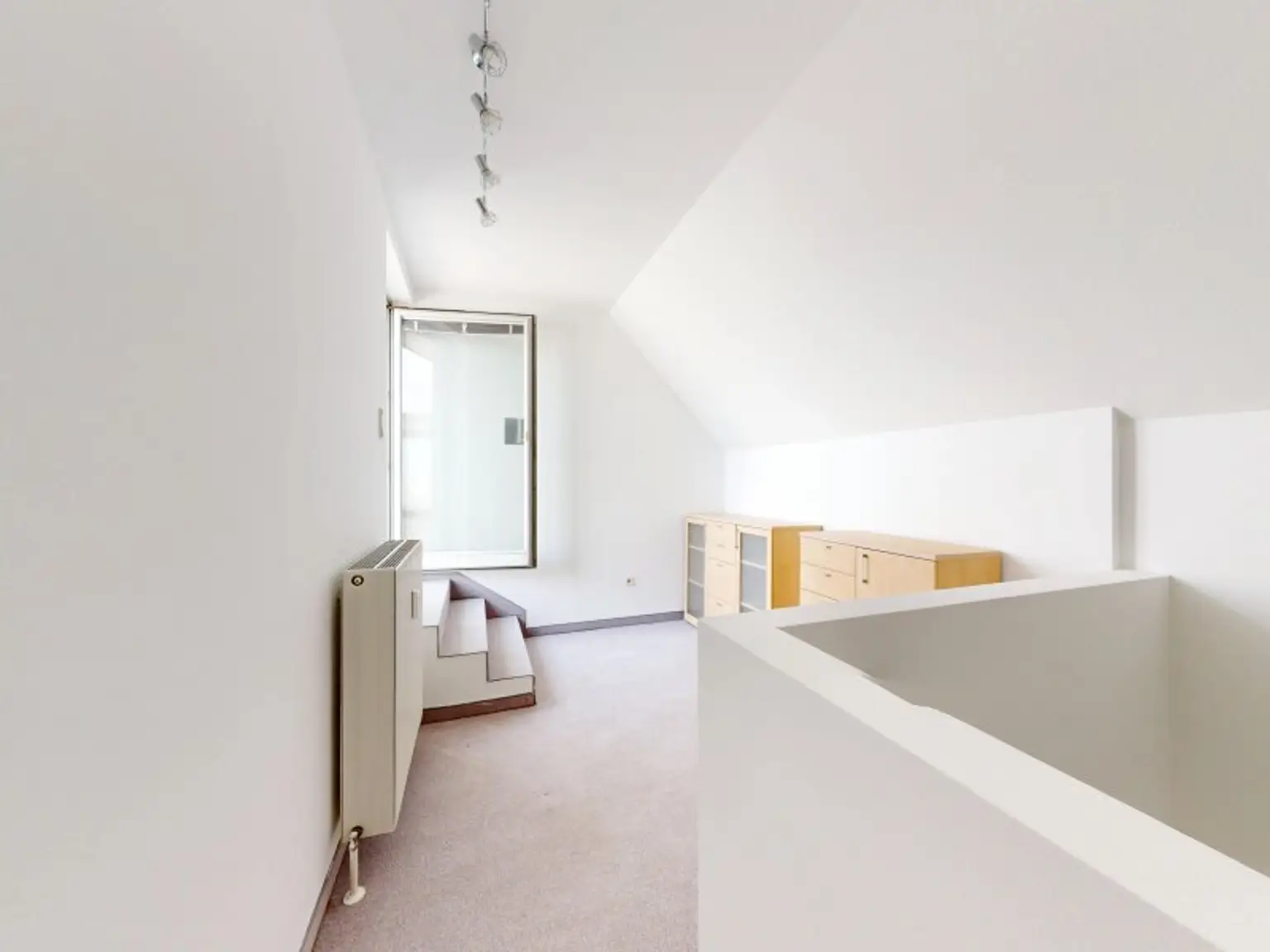 Sonnenterrasse, Garten und 5 Zimmer: Leben im Architektenhaus! 163m² Nutzfläche!