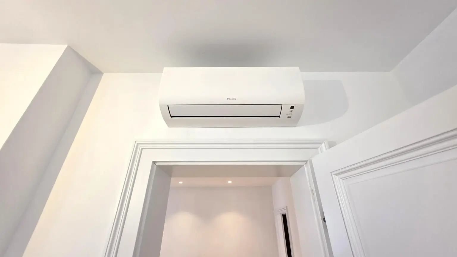 Atelier // Büro // Garten // Terrasse // Traumlage: Gumpendorfer Straße!!