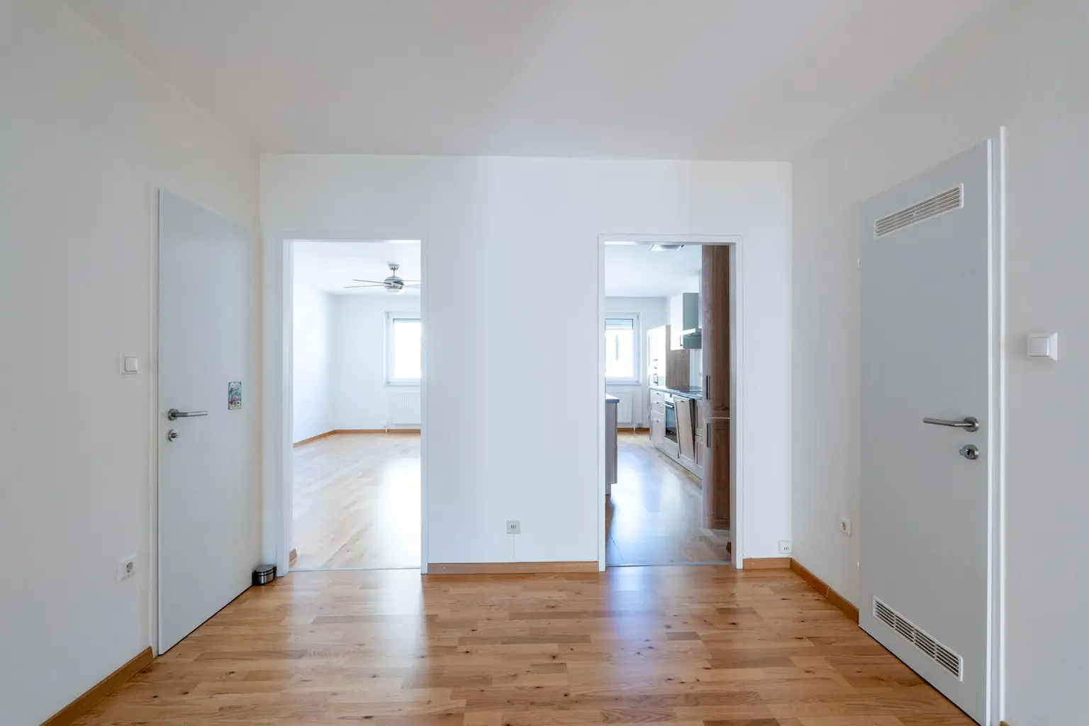 "Wohnträume werden Raum"