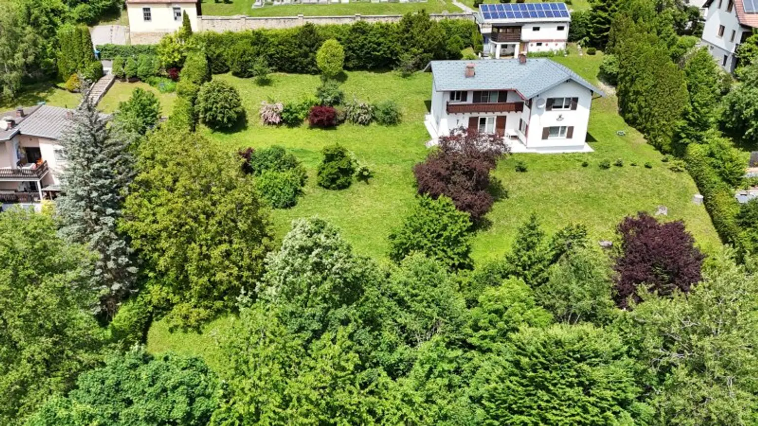 Einfamilienhaus auf sonnigem Doppelgrundstück in fabelhafter Aussichtslage