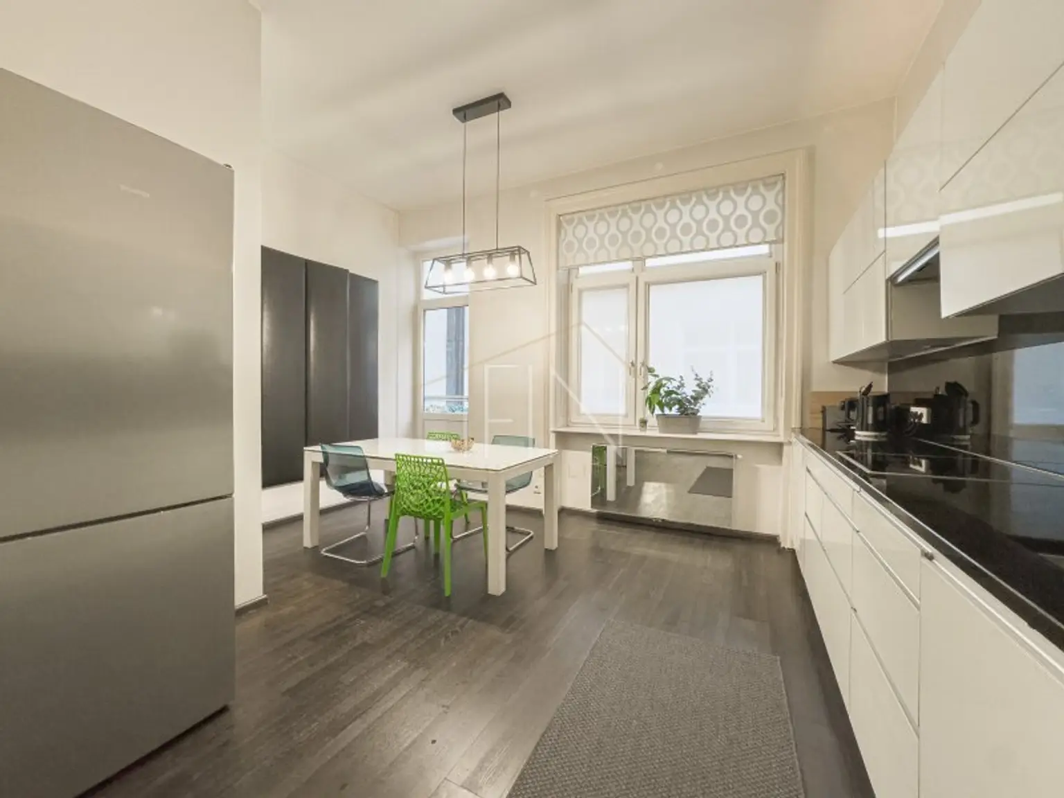 Altbauliebe trifft Wiener Klassik - 124m² Stil und Eleganz im 4. Bezirk