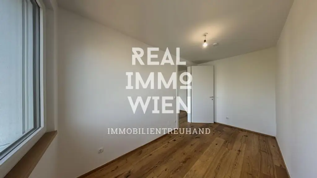 Wunderschöne sonnendurchflutete Wohnung mit Balkon im 23. Bezirk!!! Nähe U6 PERFEKTASTRAẞE!! 360°- 3D Grad Besichtigung