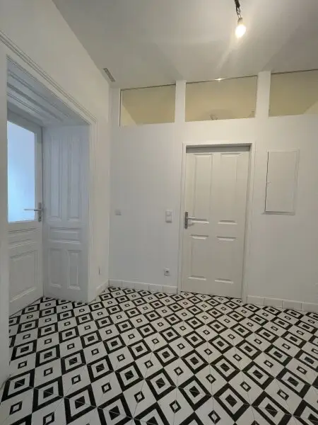 Top-Lage: 69m² Altbau-Wohnung, 2 Zimmer für 400.000 €