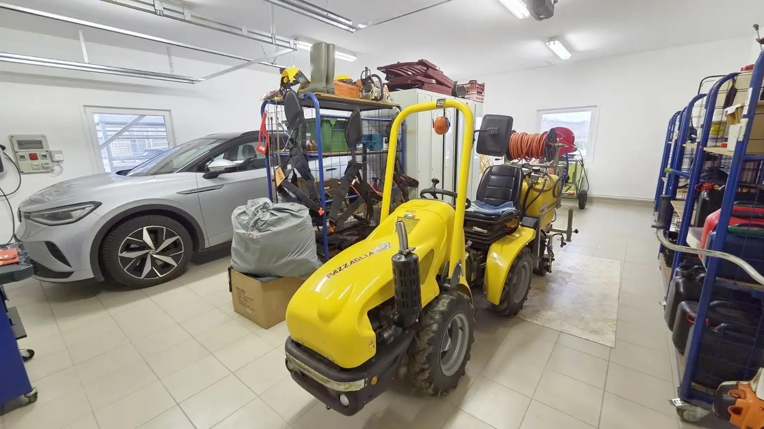 Lager- und Technikräume