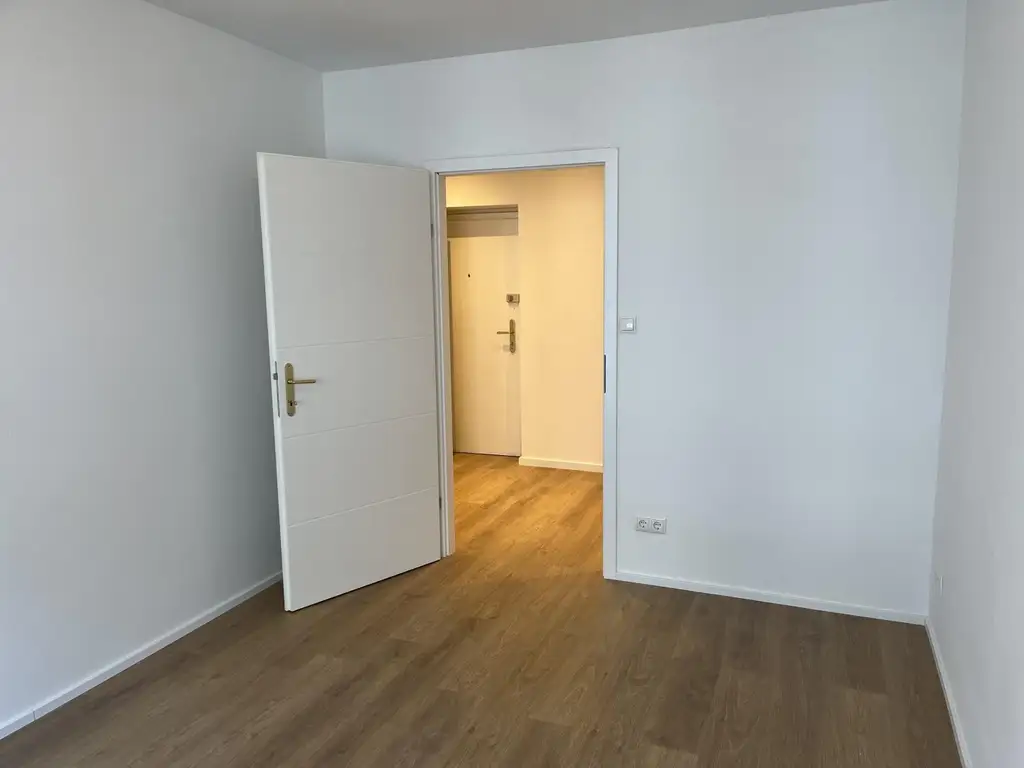 Traumhaft renovierte 2-Zimmer-Wohnung in TOP-Lage